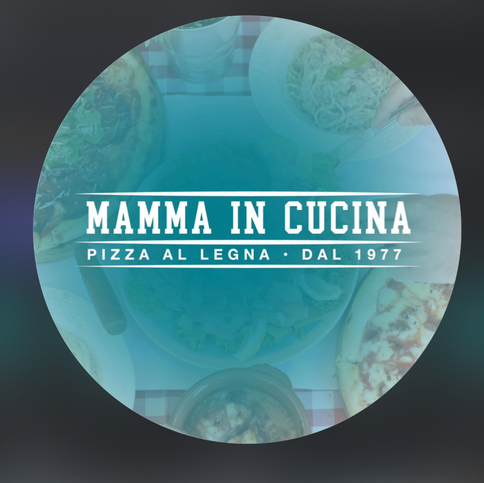 Mamma in cucina